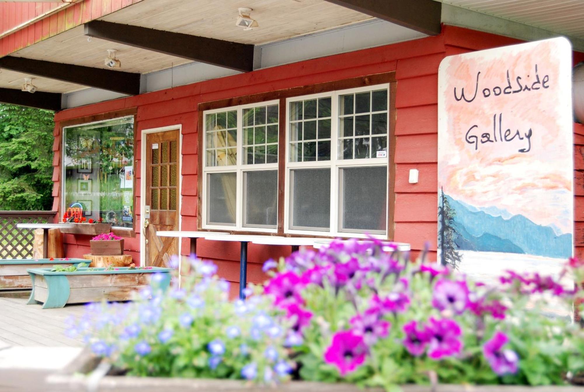 Woodside Inn Harrison Mills Exterior photo